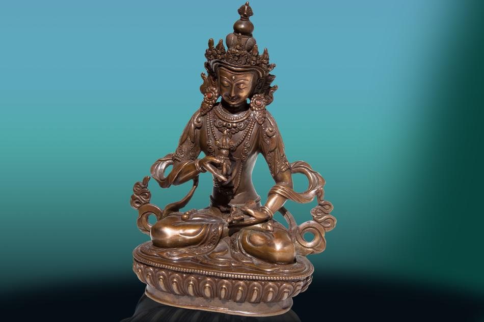 Esoteric god statue