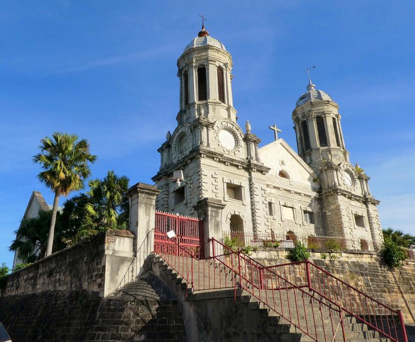old church in Antigua