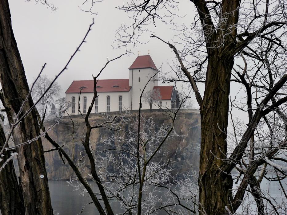 distant view of the castle at Beucha