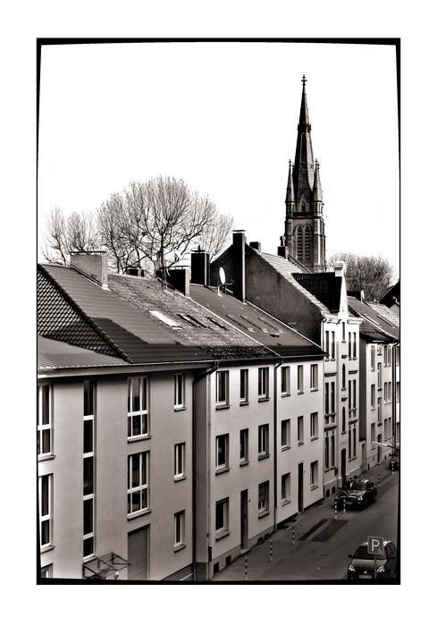 Dortmund's Herde Authority Black and White
