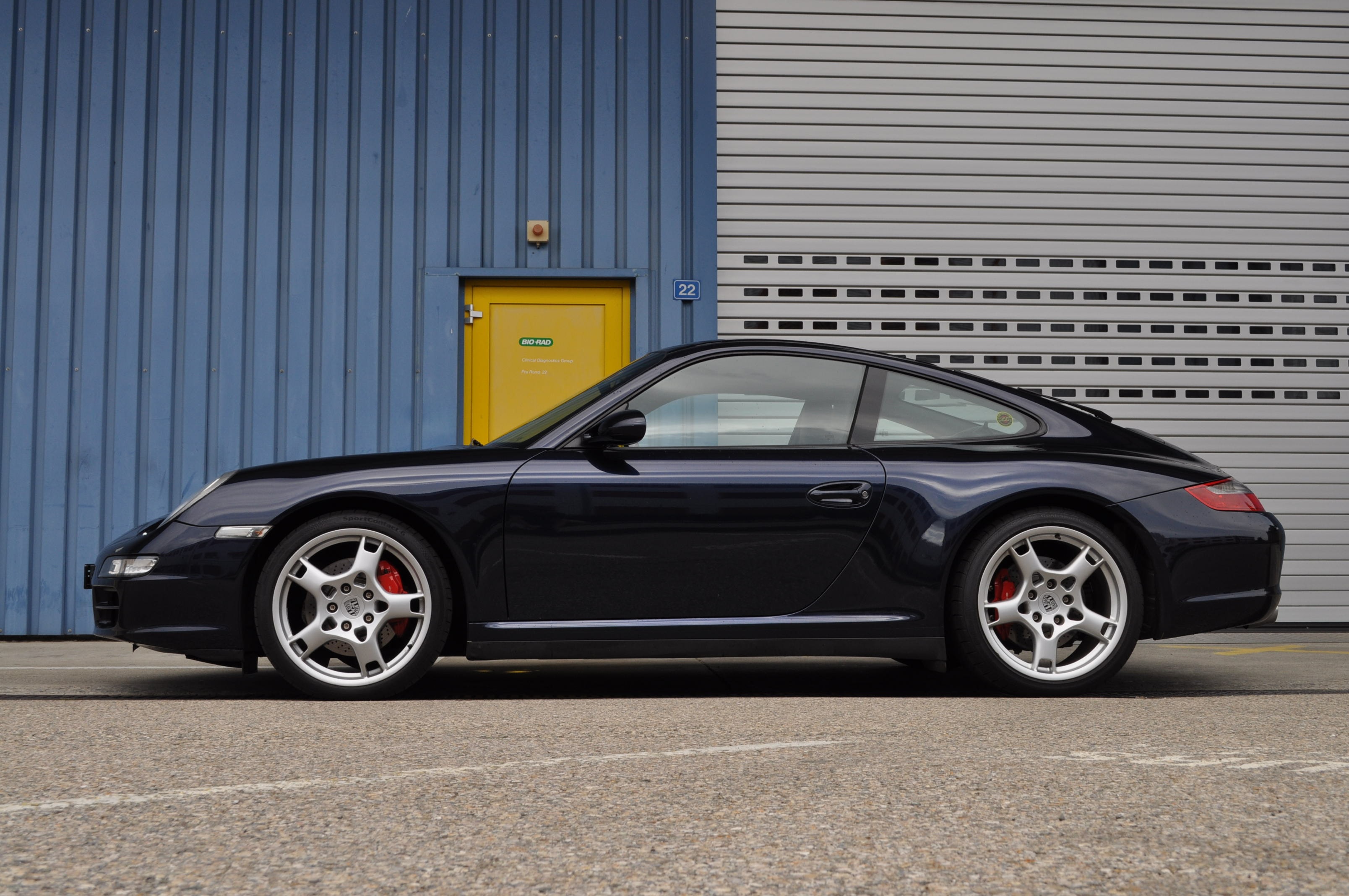 Black Porsche 911 free image download