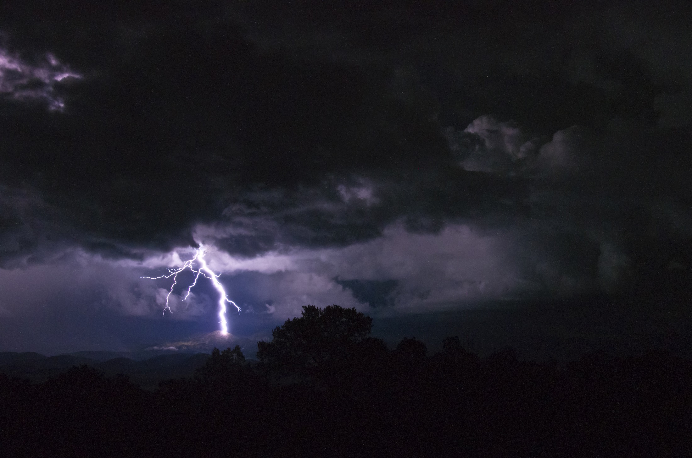 Strong Thunderstorm Storm free image download