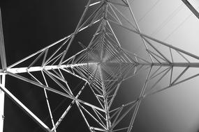 Monochrome picture of Strommast pylon