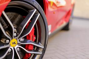 ferrari alloy wheels