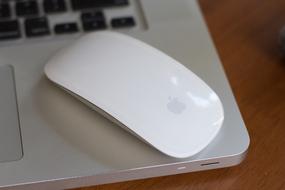 Mouse Apple white