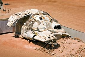 Spaceship Coober among the desert