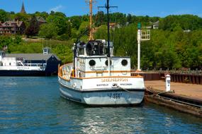 Noaa Vessel Shenehon
