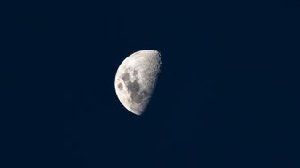 Telescopic picture of the Moon