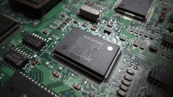 macro photo of electronic circuit