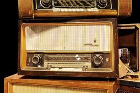 Radio Tubes retro old