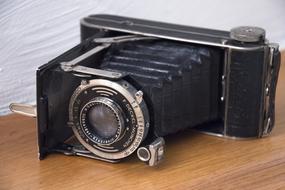 Compur Rapid Camera