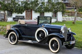 Oldtimer Ford 1930 car