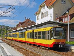 City Tram yellow