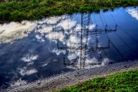 Puddle Strommast Mirroring water