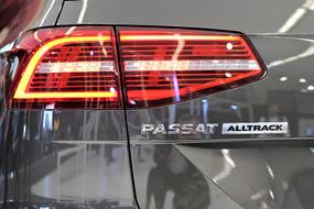 Car Volkswagen Passat alltrack