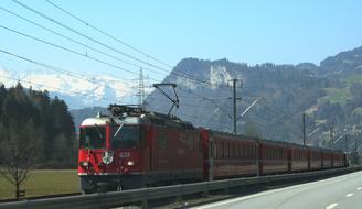 red Rails Train