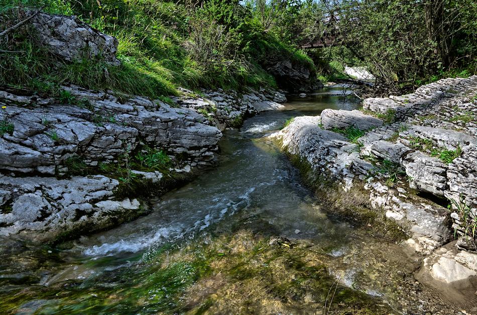 valley stream