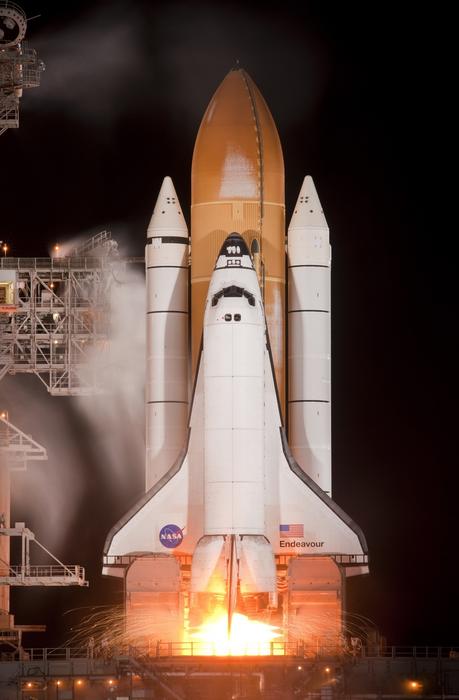 red Shuttle Endeavour