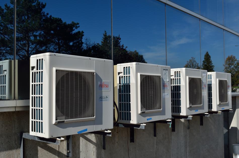 four Air Conditioner