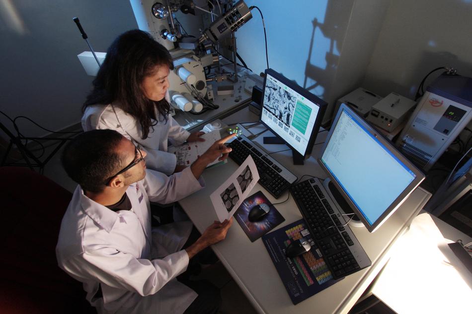 People, using monitors in the laboratory