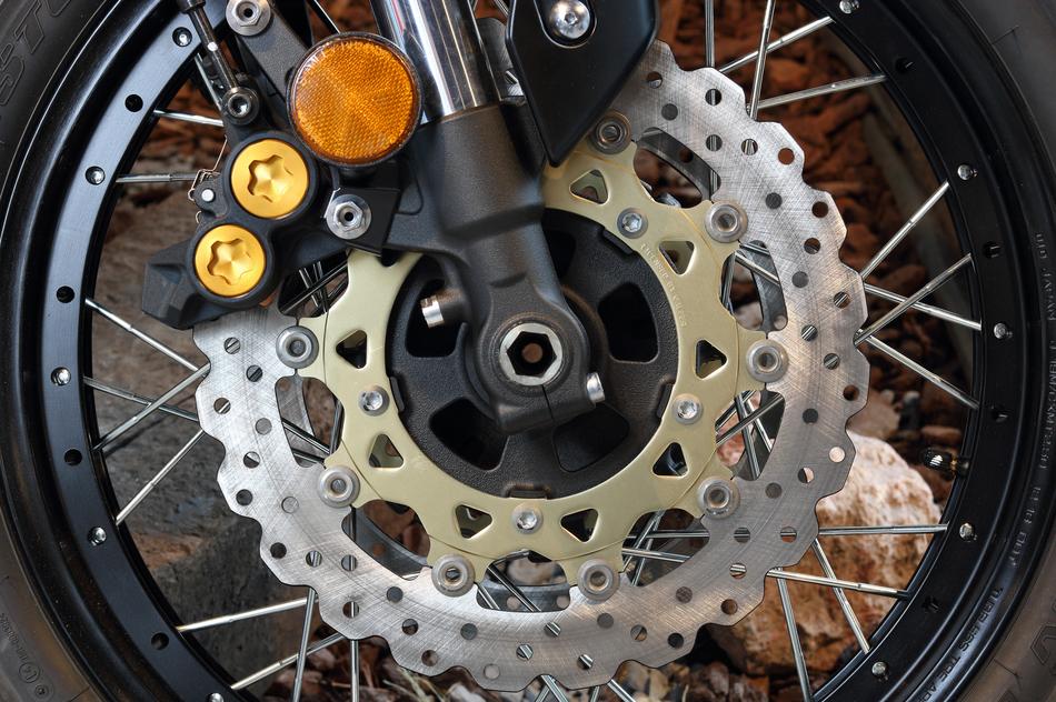 Disc of the Yamaha motorcycle