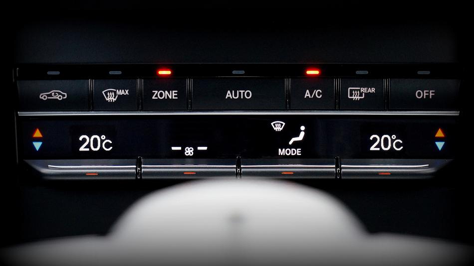 Mercedes-Benz Car audio