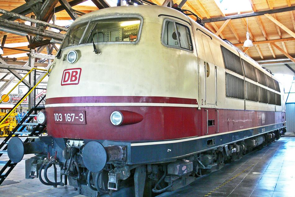 Driving Locomotive Br103 Br, freilassing