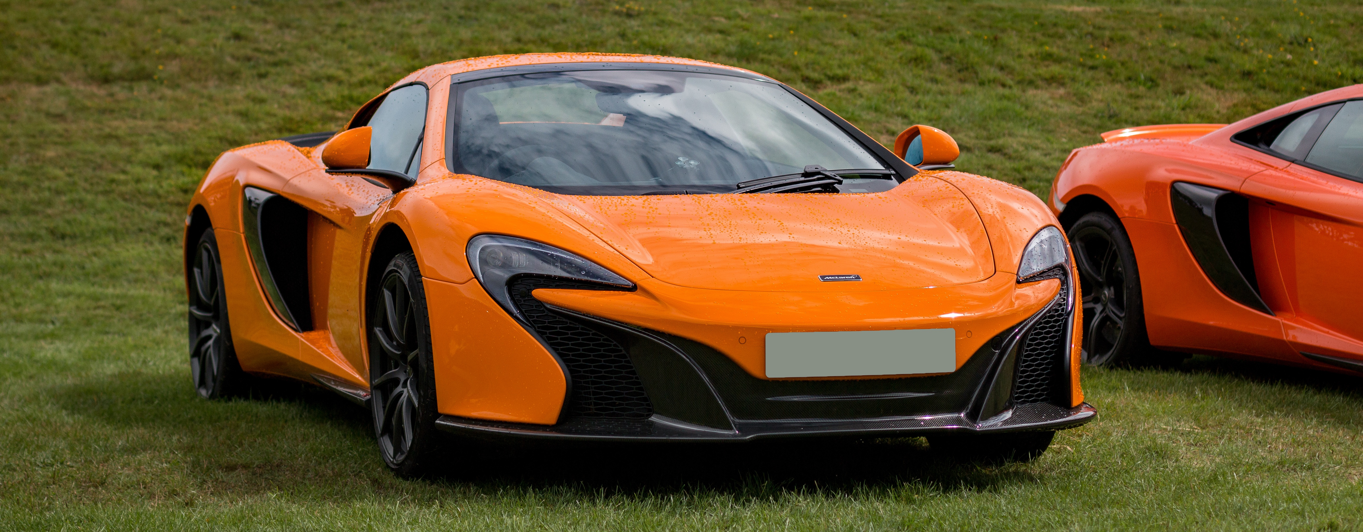 MCLAREN 650s чёрный