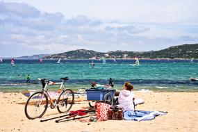 windsurfer onlooker