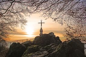 Litermont Summit Cross