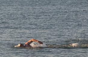 athlete swims in the English channel