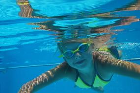 Diving Summer girl