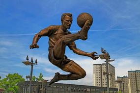 Travel Sculpture
