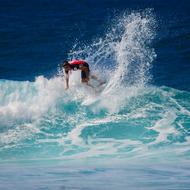 magnificent Surfer Waves
