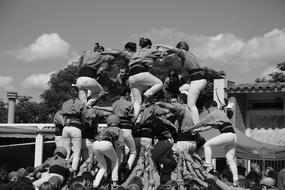 human tower castell
