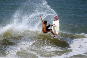 Sporty Man surfer