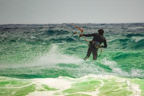 Kiteboarding Surf