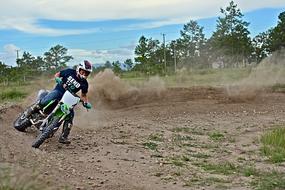 Speed Curve Motocross