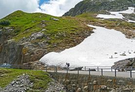 Mountain Pass snow in central switzerland