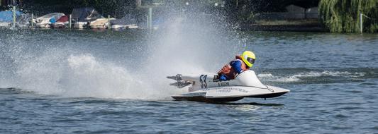 motorboat racing in berlin
