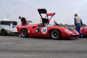 Lola T70 Classic Race red car