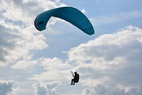 funny paragliding