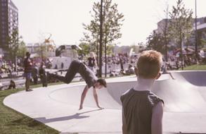 boy watching extreme skate playground