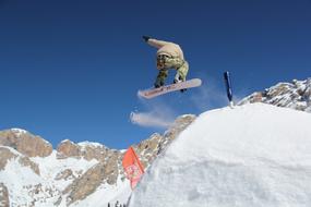 Snow Springboard