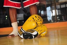 Boxing Gloves yellow