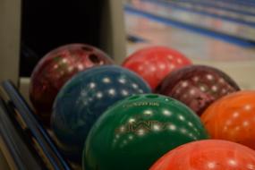 Balls Bowling