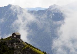 Cloud Mountains small House