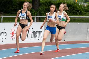 Athletics, Run, three young girls racing