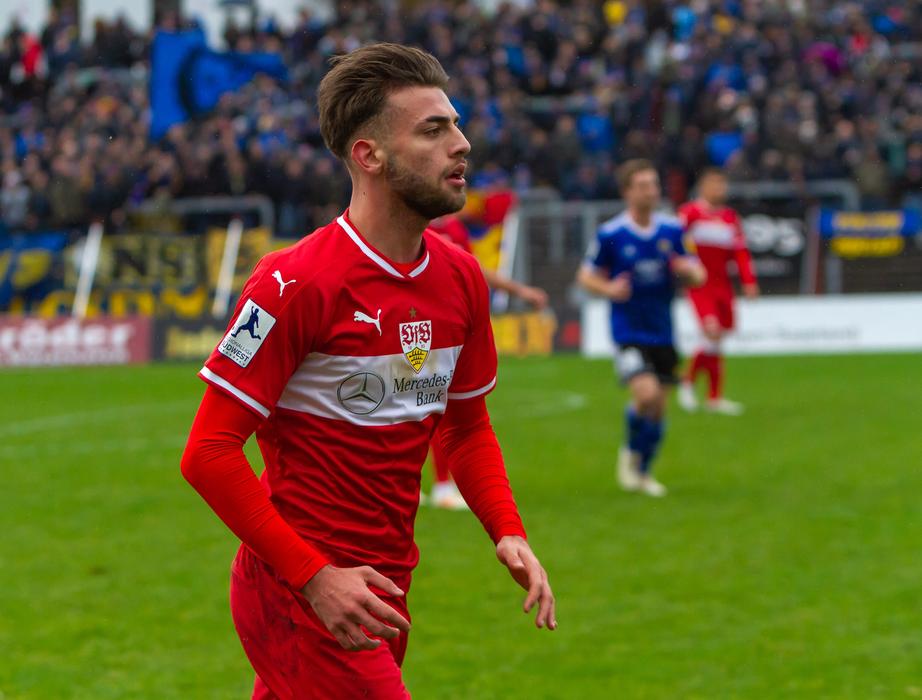 athlete from the vfb stuttgart ii team at the herrman-neuberger stadium