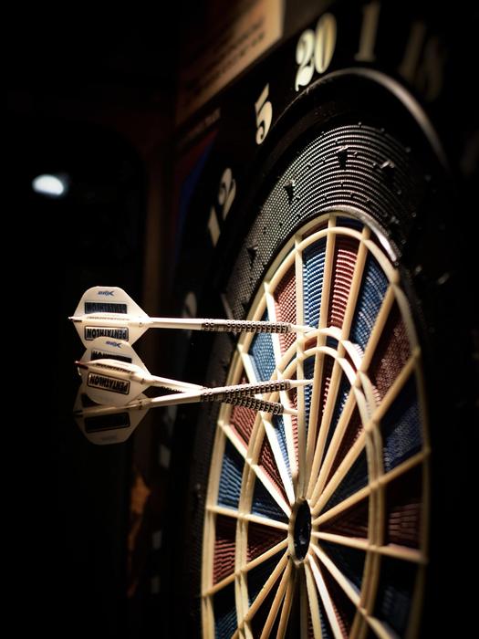 Target Darts bar